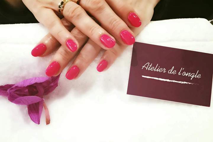 Salon spécialisé en pose d'ongles Versailles